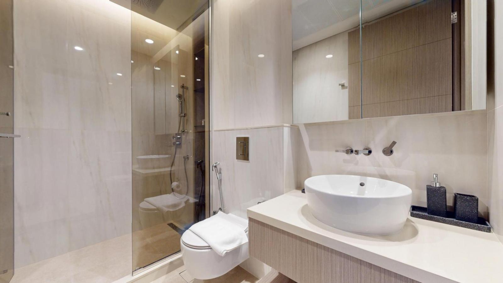 Peninsula - Modern Two Bedroom In Business Bay Apartment